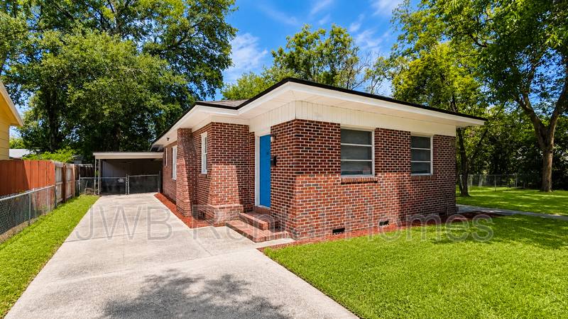 House for rent at 1166 Hamilton St, Jacksonville, FL 32205
