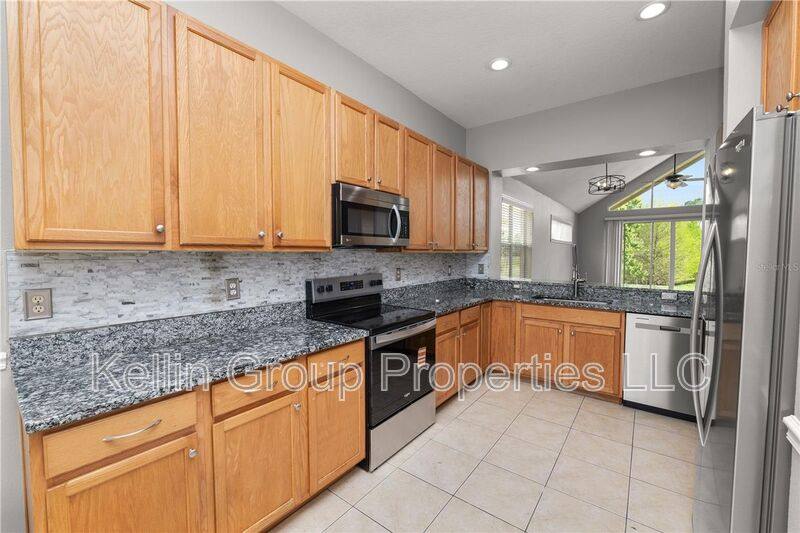 House for rent at 30816 Pumpkin Ridge Dr, Wesley Chapel, FL 33543