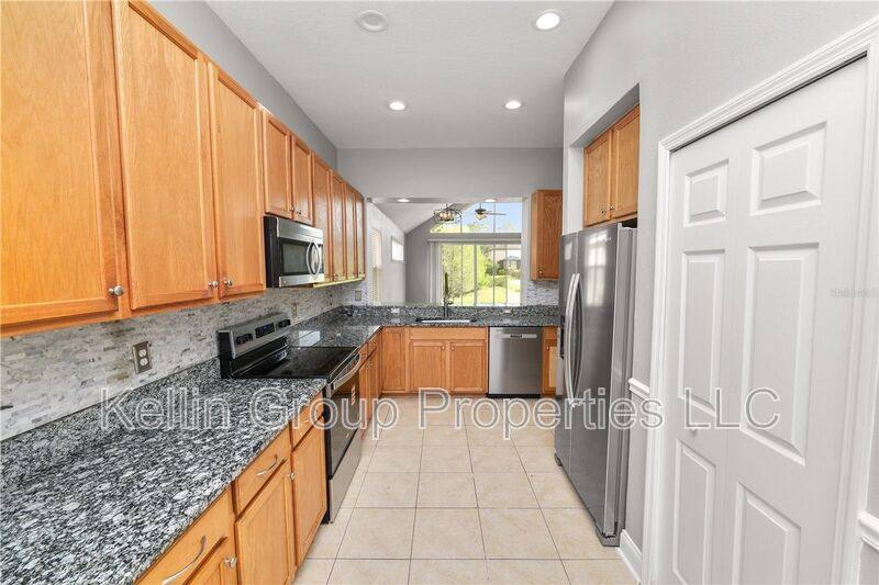 House for rent at 30816 Pumpkin Ridge Dr, Wesley Chapel, FL 33543