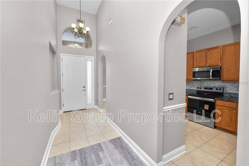House for rent at 30816 Pumpkin Ridge Dr, Wesley Chapel, FL 33543