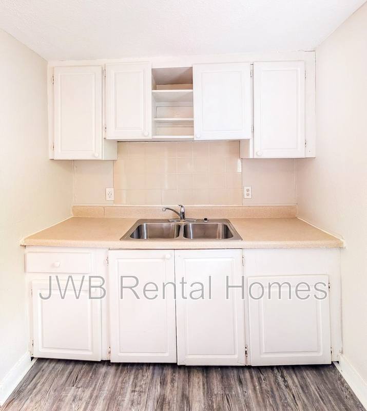 Apartment for rent at 3933 Blvd #2, Jacksonville, FL 32206
