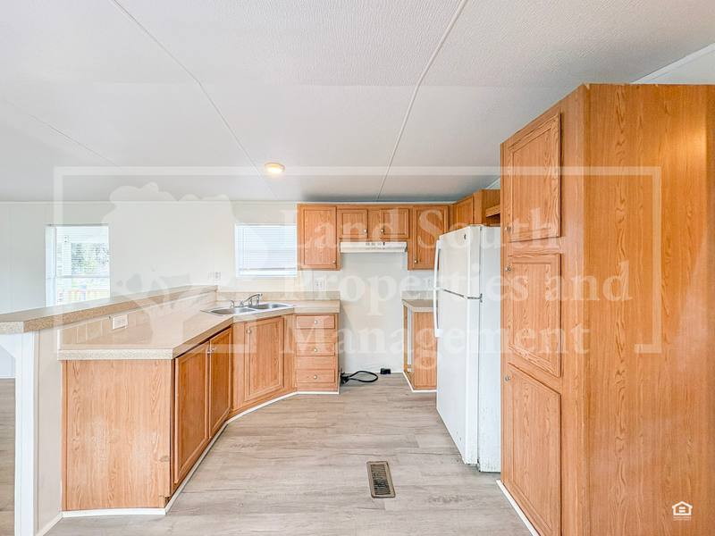 House for rent at 1155 Meadow Lawn St, Fort Meade, FL 33841