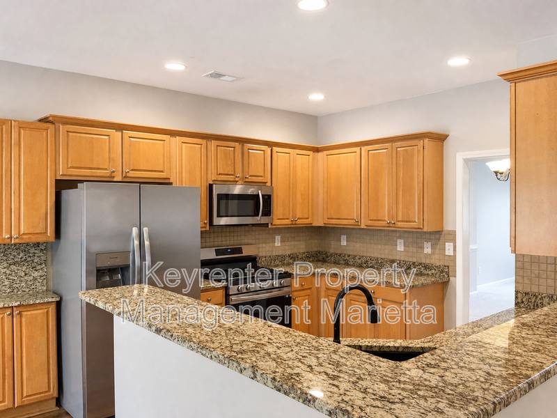 House for rent at 2220 Rosemoore Walk, Marietta, GA 30062