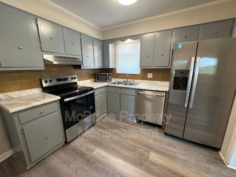 House for rent at 2941 Rollingwood Dr, Augusta, GA 30906
