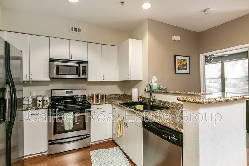 Condo for rent at 1801 E Katella Ave #4147, Anaheim, CA 92805