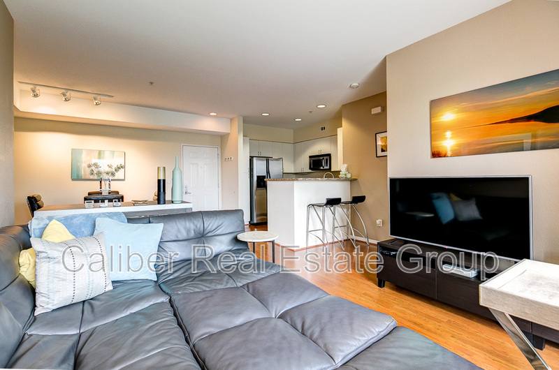 Condo for rent at 1801 E Katella Ave #4147, Anaheim, CA 92805