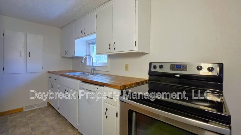 House for rent at 1511 9th St N, Fargo, ND 58102