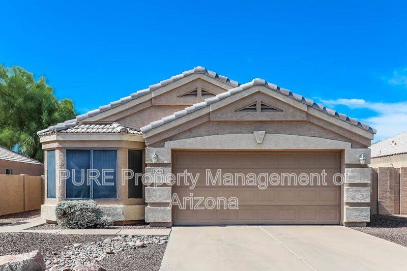 House for rent at 1644 W Geronimo St, Chandler, AZ 85224