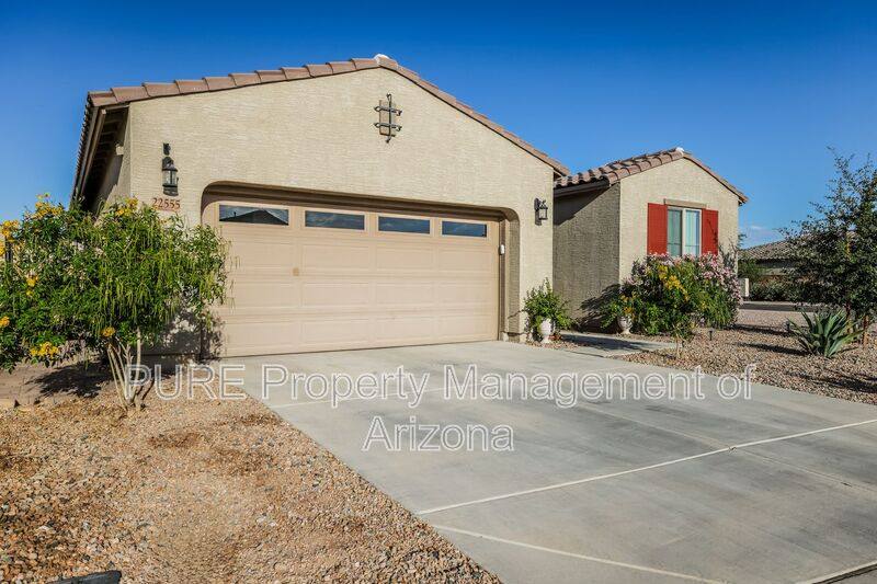 House for rent at 22555 N Diamond Dr, Maricopa, AZ 85138