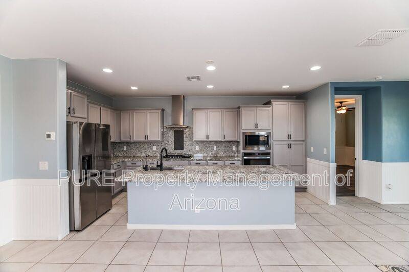 House for rent at 22555 N Diamond Dr, Maricopa, AZ 85138