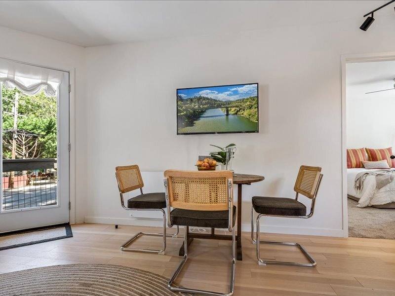 Apartment for rent at 14975 River Rd #6, Guerneville, CA 95446