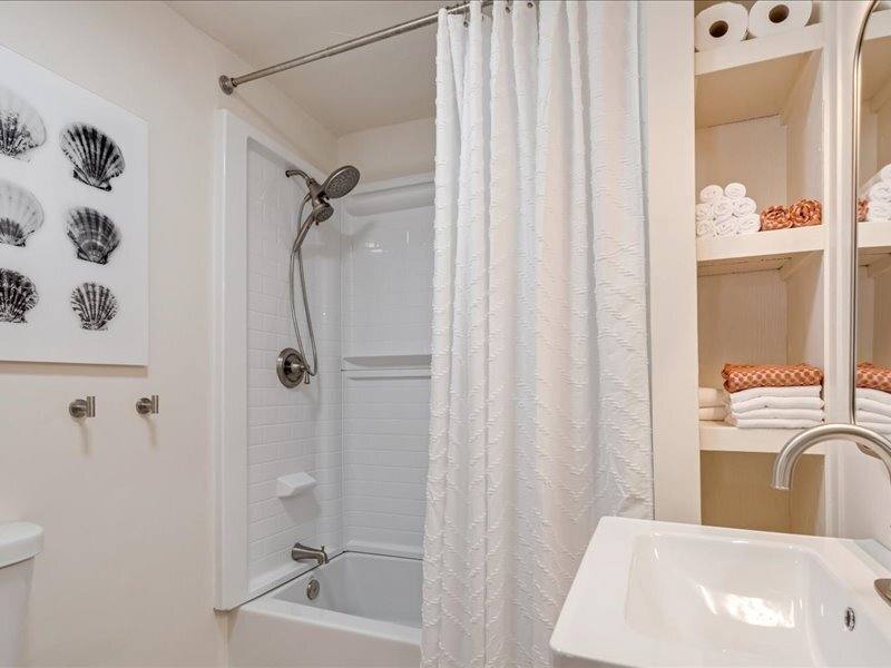Apartment for rent at 14975 River Rd #6, Guerneville, CA 95446