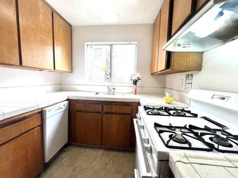 Apartment for rent at 1127 Reed Ave #2, San Diego, CA 92109