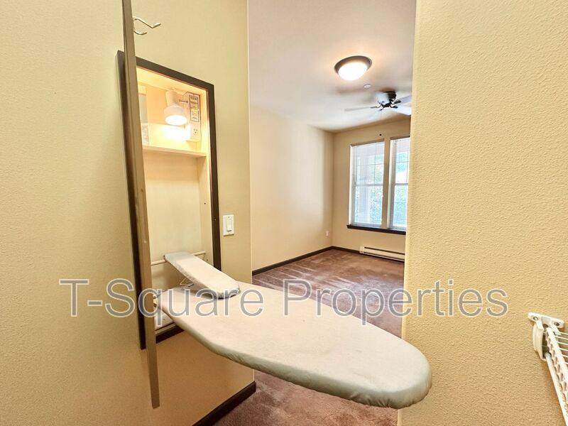 House for rent at 9505 NE 180th St #102, Bothell, WA 98011