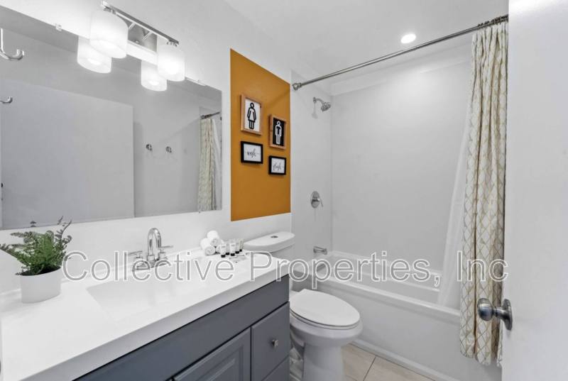 Apartment for rent at 2735 Hornblend St #3-3, San Diego, CA 92109