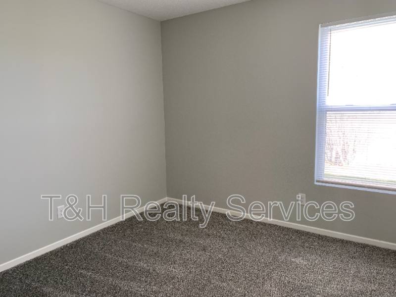 House for rent at 2905 Ludwig Dr, Indianapolis, IN 46239