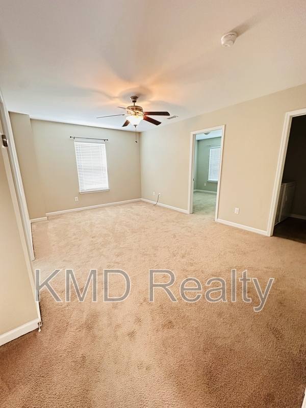 House for rent at 9704 Hanberry Blvd, Charlotte, NC 28213