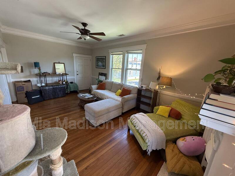 Apartment for rent at 501 E Maupas Ave #B, Savannah, GA 31401