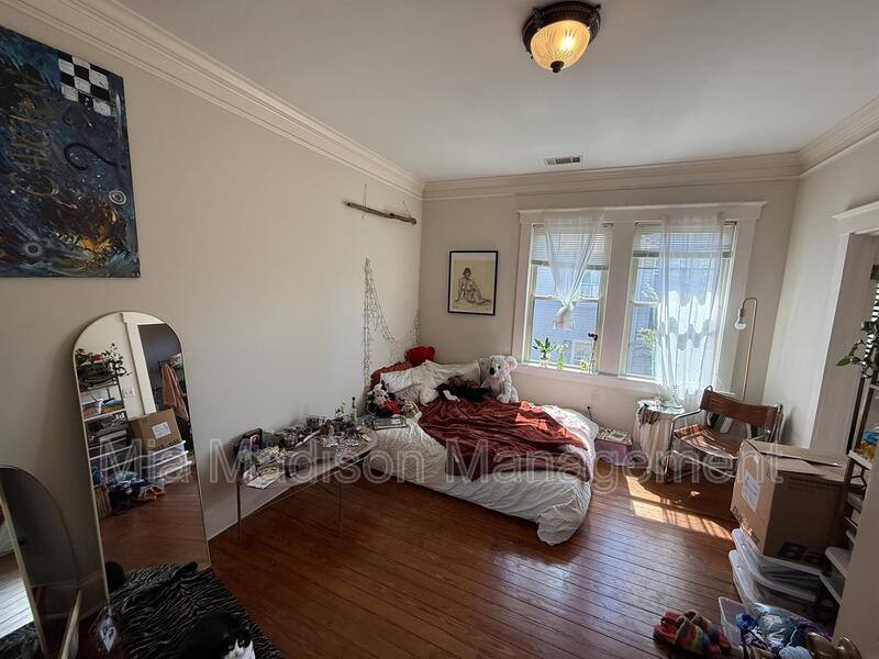 Apartment for rent at 501 E Maupas Ave #B, Savannah, GA 31401
