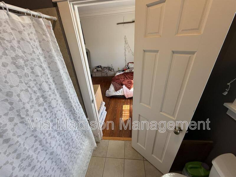 Apartment for rent at 501 E Maupas Ave #B, Savannah, GA 31401