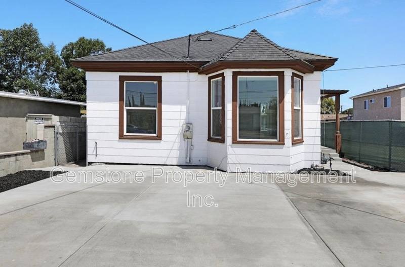 House for rent at 6250 Stewart St, San Diego, CA 92115