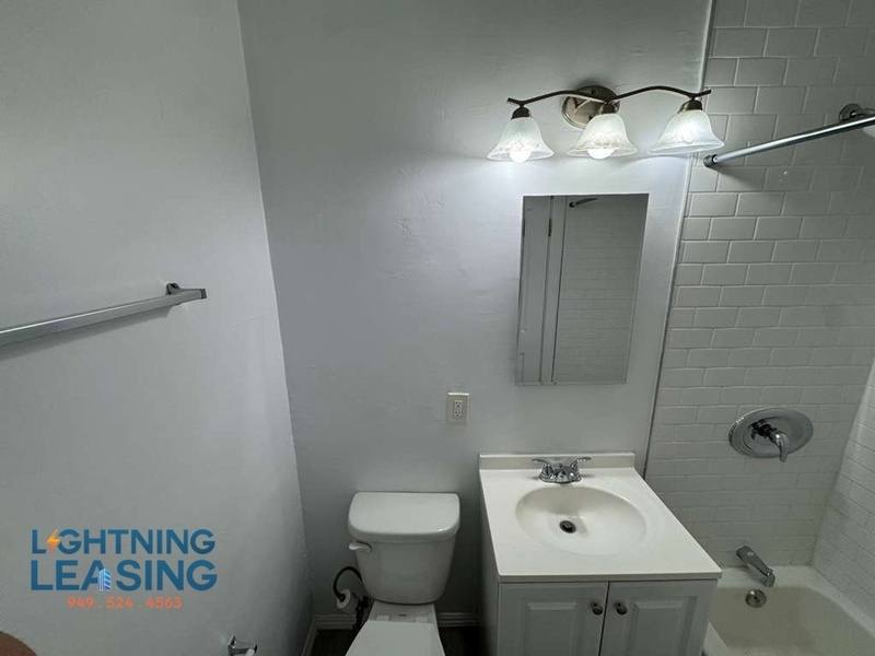 Apartment for rent at 1056 S Normandie Ave #110, Los Angeles, CA 90006