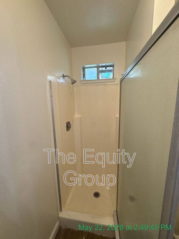 House for rent at 150 S Peppertree St, Visalia, CA 93277