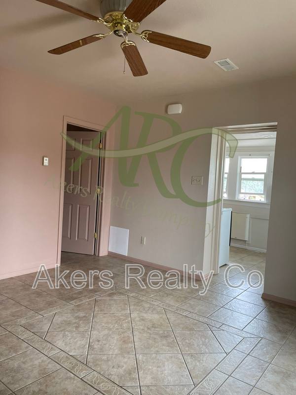 Apartment for rent at 205 1 2 E Adams Ave, Pueblo, CO 81004