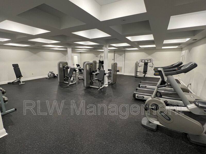 Apartment for rent at 11 N Central Ave, Umatilla, FL 32784