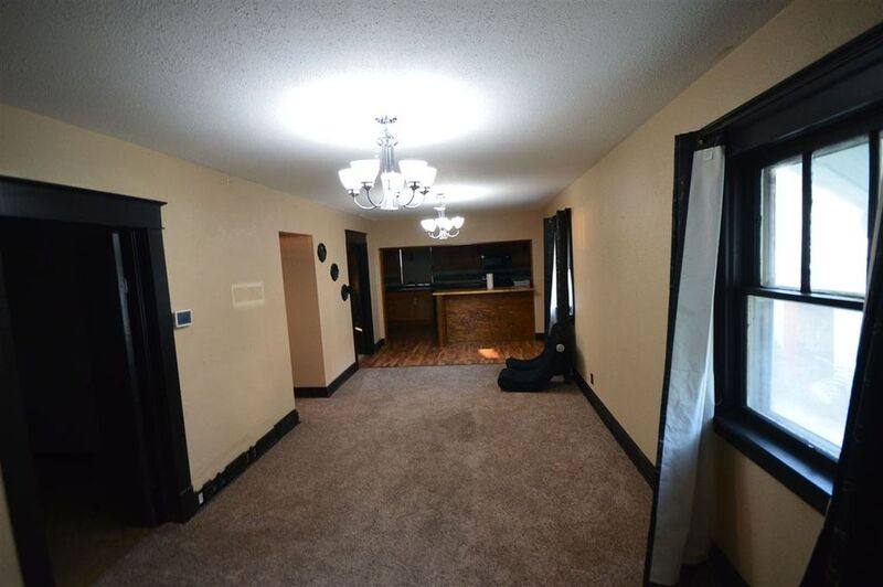 House for rent at 108 W J St, McCook, NE 69001