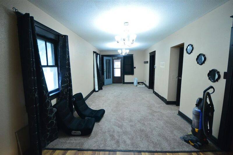 House for rent at 108 W J St, McCook, NE 69001