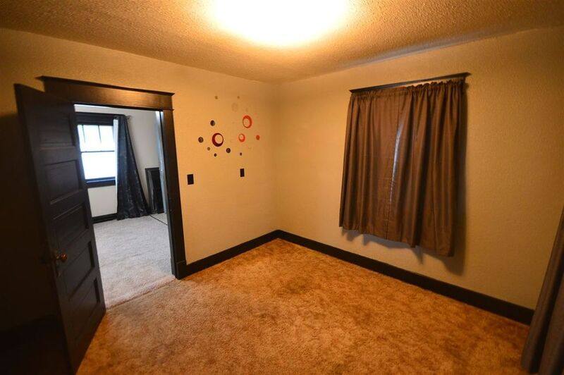House for rent at 108 W J St, McCook, NE 69001