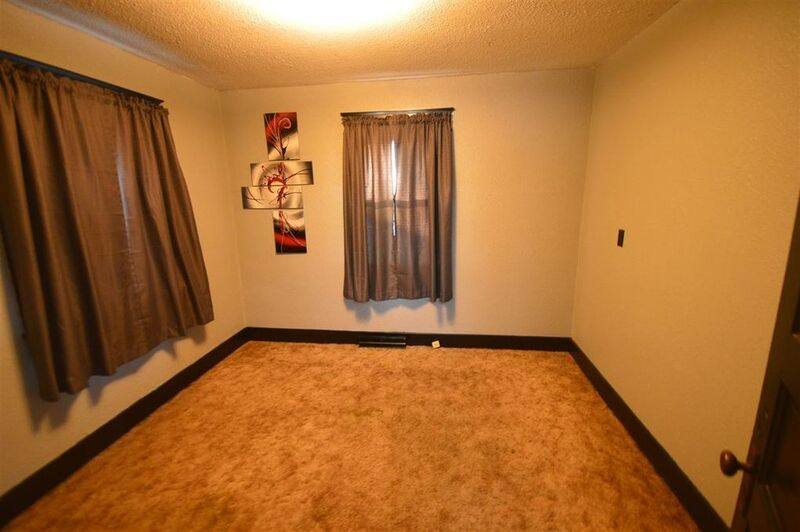House for rent at 108 W J St, McCook, NE 69001