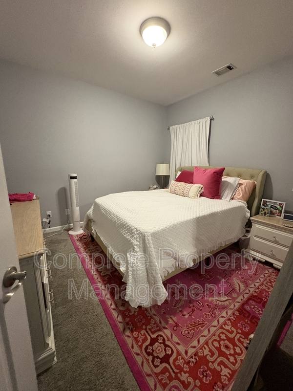 House for rent at 109 Oxmoor Place Circle, Birmingham, AL 35211