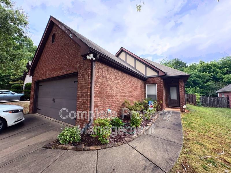 House for rent at 109 Oxmoor Place Circle, Birmingham, AL 35211
