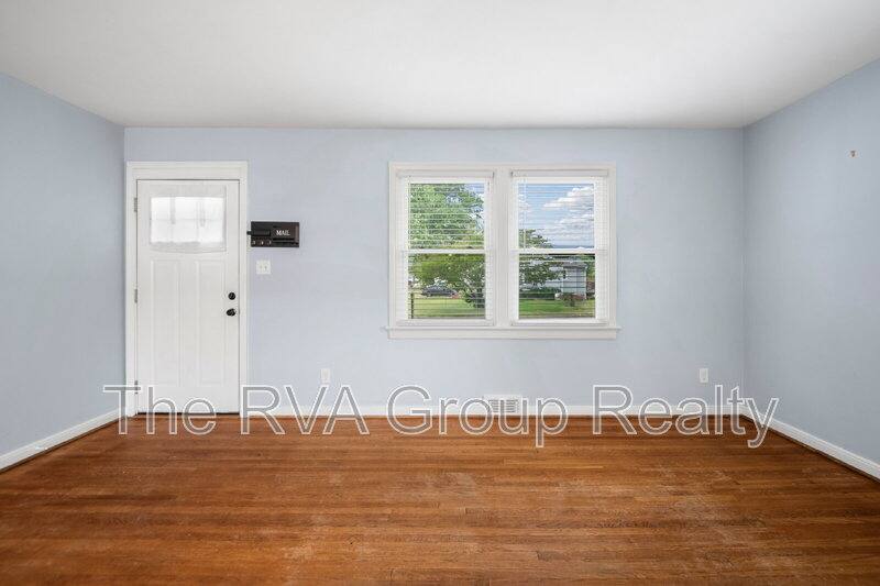 House for rent at 3411 Oxnard Rd, Richmond, VA 23223
