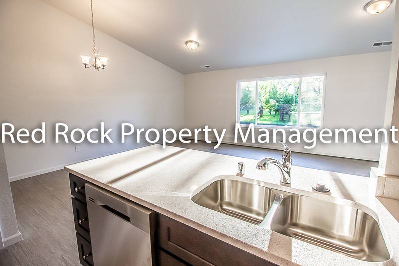 Townhouse for rent at 2606 N Arties Lane, Greenacres, WA 99016