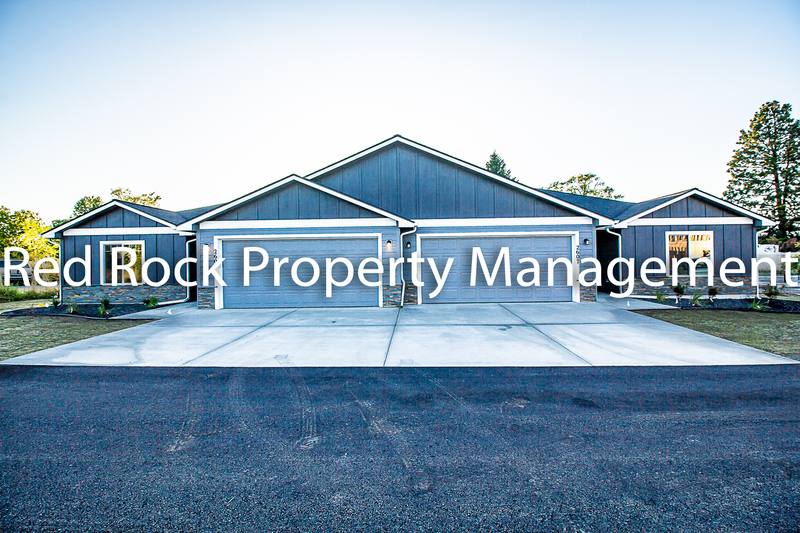 Townhouse for rent at 2606 N Arties Lane, Greenacres, WA 99016