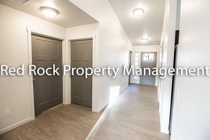 Townhouse for rent at 2606 N Arties Lane, Greenacres, WA 99016