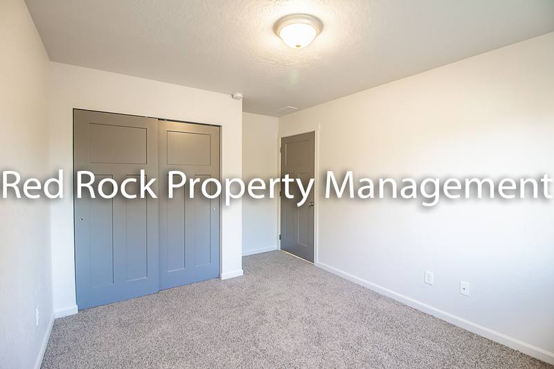 Townhouse for rent at 2606 N Arties Lane, Greenacres, WA 99016
