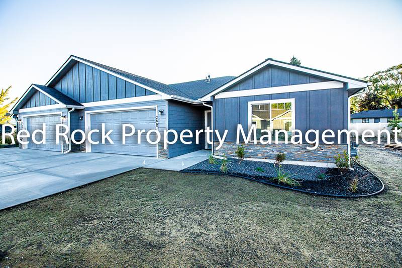 Townhouse for rent at 2606 N Arties Lane, Greenacres, WA 99016