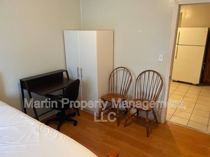 Apartment for rent at 9 Guinan St #1, Waltham, MA 02451