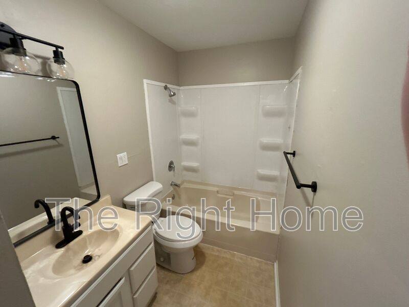 House for rent at 6929 N 64th St, Omaha, NE 68152