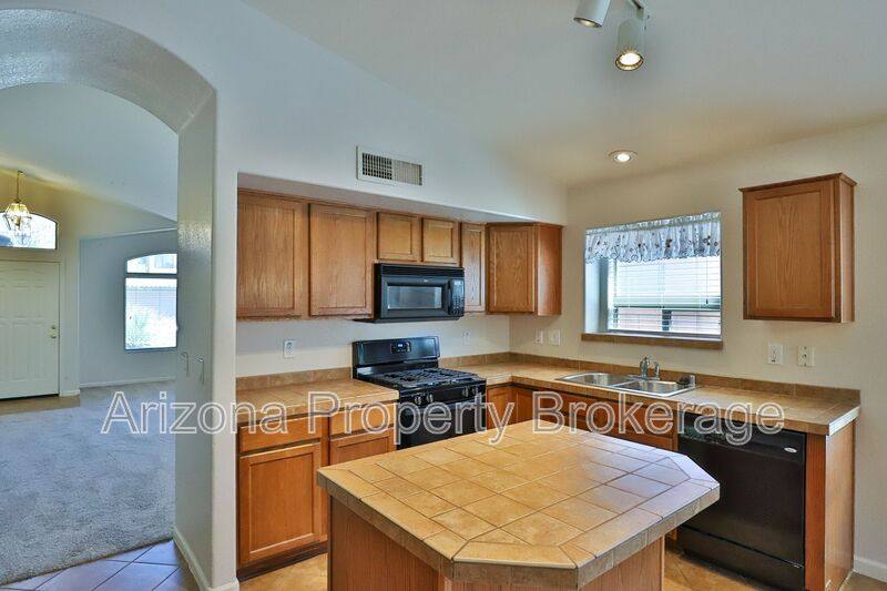 House for rent at 2441 W Gambit Trail, Phoenix, AZ 85085