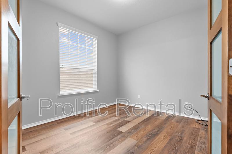 House for rent at 5904 Chuckwagon Circle, Killeen, TX 76542