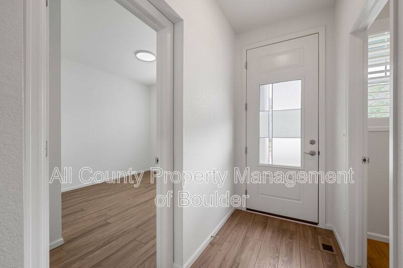 Townhouse for rent at 2455 Alpine St, Longmont, CO 80504