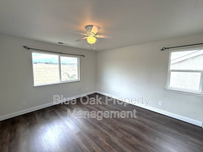 House for rent at 1441 Half Dome Way, Chico, CA 95928