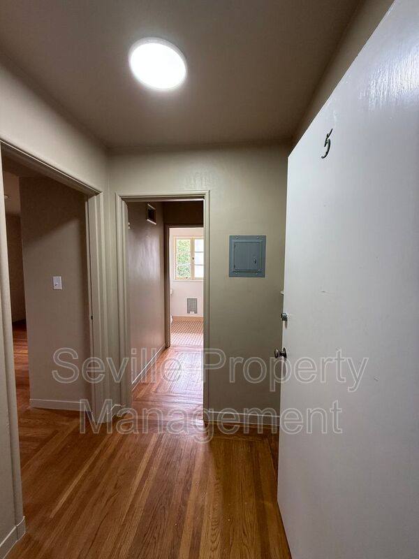 Apartment for rent at 1526 Arch St #5, Berkeley, CA 94708