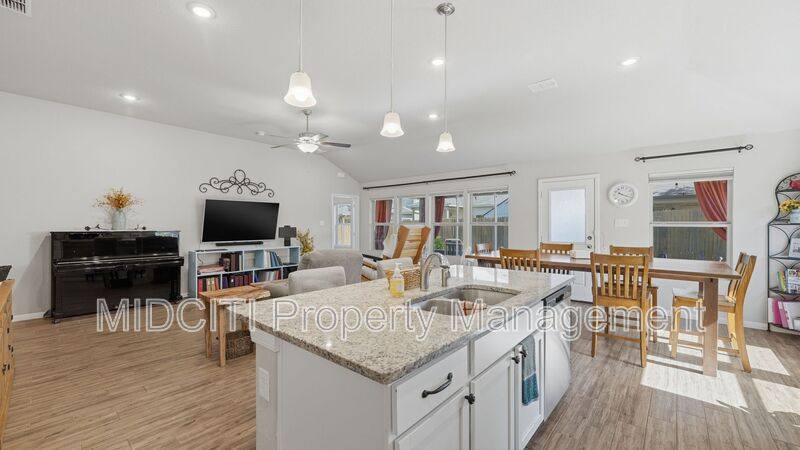 House for rent at 1116 River Wood, Seguin, TX 78155