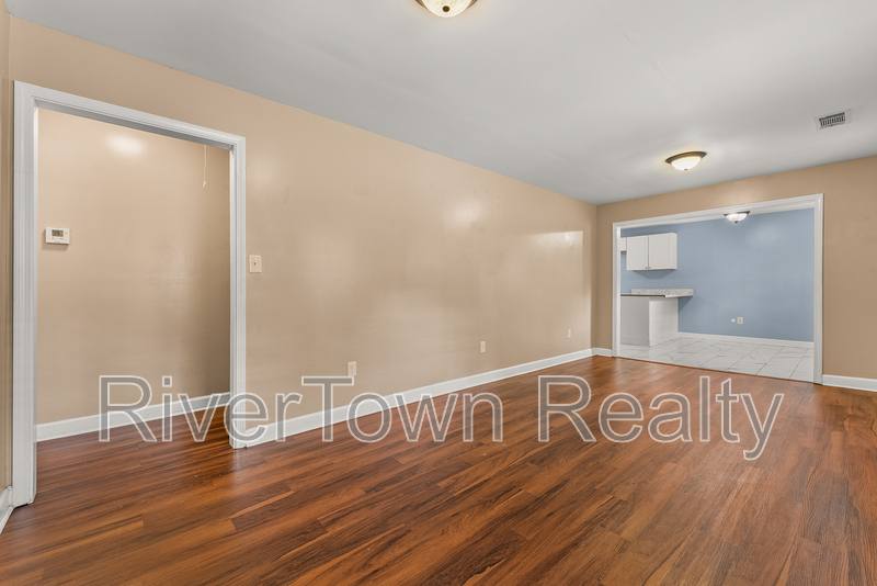 House for rent at 1204 Margaret Rd, Memphis, TN 38109